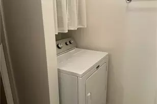 131 Lebeouf Dr, Pittsburgh, PA 15068 - Photo 23