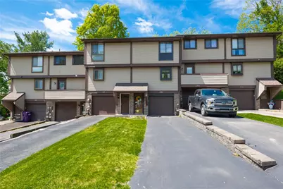 131 Lebeouf Dr, Pittsburgh, PA 15068 - Photo 1