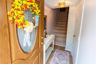 131 Lebeouf Dr, Pittsburgh, PA 15068 - Photo 3