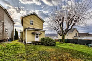 229 S 5th St, Youngwood, PA 15697 - Photo 21