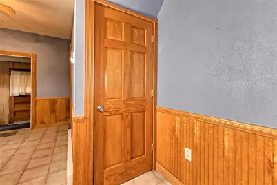 229 S 5th St, Youngwood, PA 15697 - Photo 7