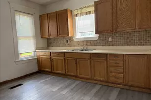 406 Prindle Ave, Sharon, PA 16146 - Photo 13