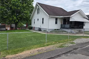 112 Fairview St, Union Township, PA 15038 - Photo 1