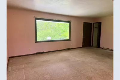 781 Sarsi Trl, Coolspring Township, PA 16137 - Photo 7