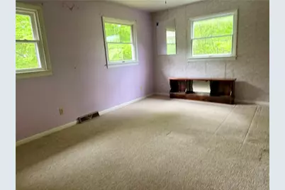 781 Sarsi Trl, Coolspring Township, PA 16137 - Photo 9
