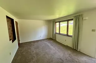 5764 Wilson Dr, Bethel Park, PA 15102 - Photo 3