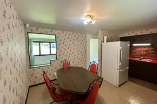5764 Wilson Dr, Bethel Park, PA 15102 - Photo 7