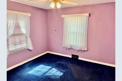 215 Melvin Dr, West Mifflin, PA 15236 - Photo 5