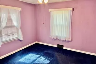 215 Melvin Dr, West Mifflin, PA 15236 - Photo 5