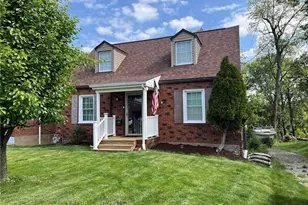 215 Melvin Dr, West Mifflin, PA 15236 - Photo 1