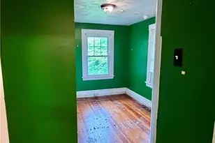 118 Ida Ave, Donora, PA 15033 - Photo 7