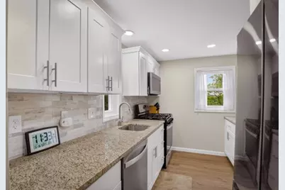 745 Shadycrest Rd, Beechview, PA 15216 - Photo 9