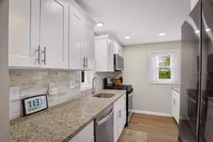 745 Shadycrest Rd, Beechview, PA 15216 - Photo 9