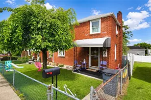 1139 W 11th St, McKees Rocks, PA 15136 - Photo 1