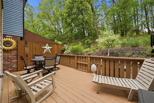 907 Cottingham Dr, Pittsburgh, PA 15101 - Photo 39
