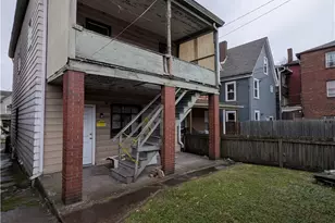 507 Center St, East Pittsburgh, PA 15112 - Photo 25