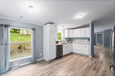 107 Erbes Ln, Adams Township, PA 16046 - Photo 5