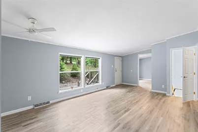 107 Erbes Ln, Adams Township, PA 16046 - Photo 3