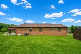 113 Skyview Dr, Penn Twp, PA 15644 - Photo 31