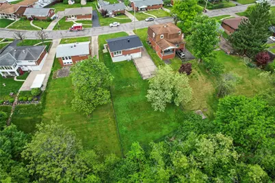 43 Woodridge Dr, Carnegie, PA 15106 - Photo 21
