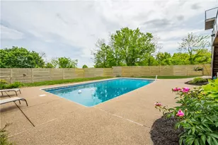 806 Harmony Rd, Ohio Township, PA 15237 - Photo 5