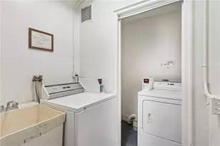 144 N Dithridge St, Pittsburgh, PA 15213 - Photo 29