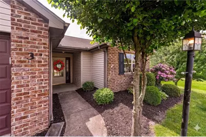 3 Medinah Ct, Hempfield Township, PA 15601 - Photo 3