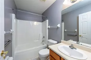 3 Medinah Ct, Hempfield Township, PA 15601 - Photo 13
