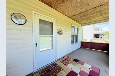 3003 Riverside Dr, Penn Twp, PA 15623 - Photo 9