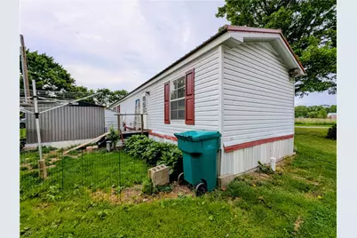 102 Aljuron Ln, Prospect Boro, PA 16052 - Photo 9