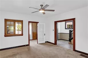 2355 E Beckert Ave, Pittsburgh, PA 15212 - Photo 7