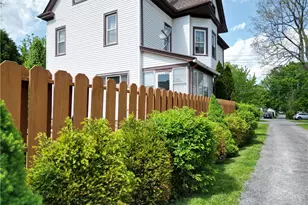 328 W Poplar St, Grove City Boro, PA 16127 - Photo 37