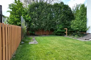 328 W Poplar St, Grove City Boro, PA 16127 - Photo 43