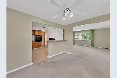 442 Englewood Dr, Ross Twp, PA 15237 - Photo 15