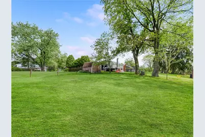 442 Englewood Dr, Ross Twp, PA 15237 - Photo 33