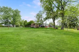 442 Englewood Dr, Ross Twp, PA 15237 - Photo 33