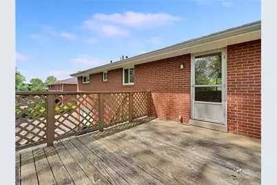 442 Englewood Dr, Ross Twp, PA 15237 - Photo 31