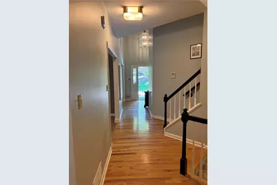 618 Kingsberry Circle, Pittsburgh, PA 15234 - Photo 19