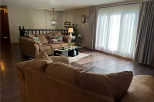 133 Woodcrest Rd, Oakland Township, PA 16002 - Photo 5