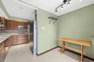 1061 Pacific Ave, Brackenridge, PA 15014 - Photo 11