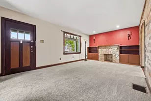 1061 Pacific Ave, Brackenridge, PA 15014 - Photo 5