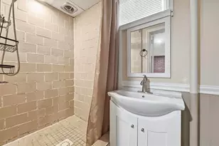 1061 Pacific Ave, Brackenridge, PA 15014 - Photo 25