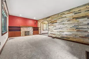 1061 Pacific Ave, Brackenridge, PA 15014 - Photo 3