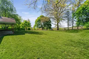 130 James Dr, North Sewickley Township, PA 16117 - Photo 25