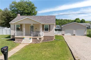 4 Oak St, Clarksville, PA 15322 - Photo 1