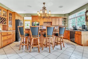 313 Stettler Dr, Jefferson Hills, PA 15025 - Photo 9