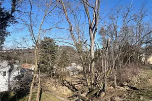 325 Glaser Ave, Pittsburgh, PA 15202 - Photo 5