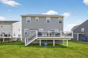 621 Burberry Blvd, Jackson Township, PA 16063 - Photo 5