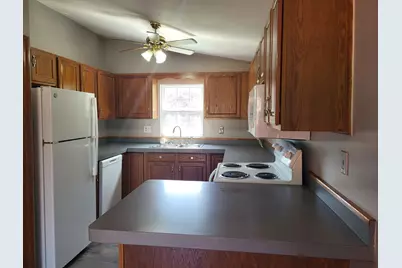 104 Sparks Ave., Twp of But NW, PA 16001 - Photo 7