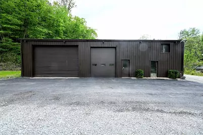 3810 Crooked Run Rd, North Versailles, PA 15137 - Photo 1